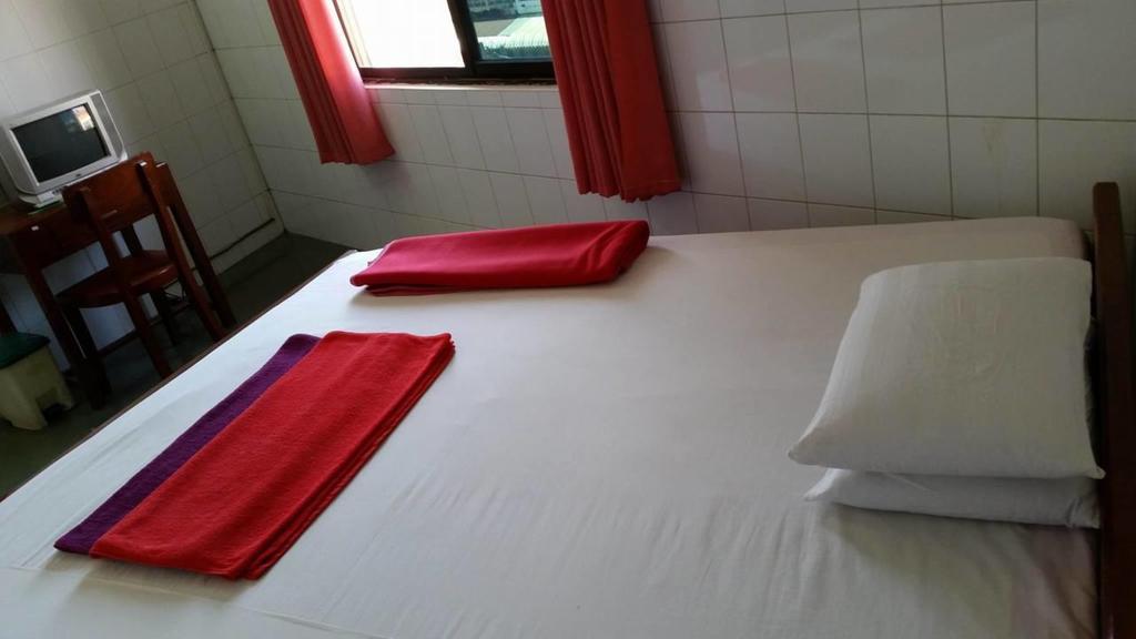 Chhaya Guest House Battambang Exterior photo