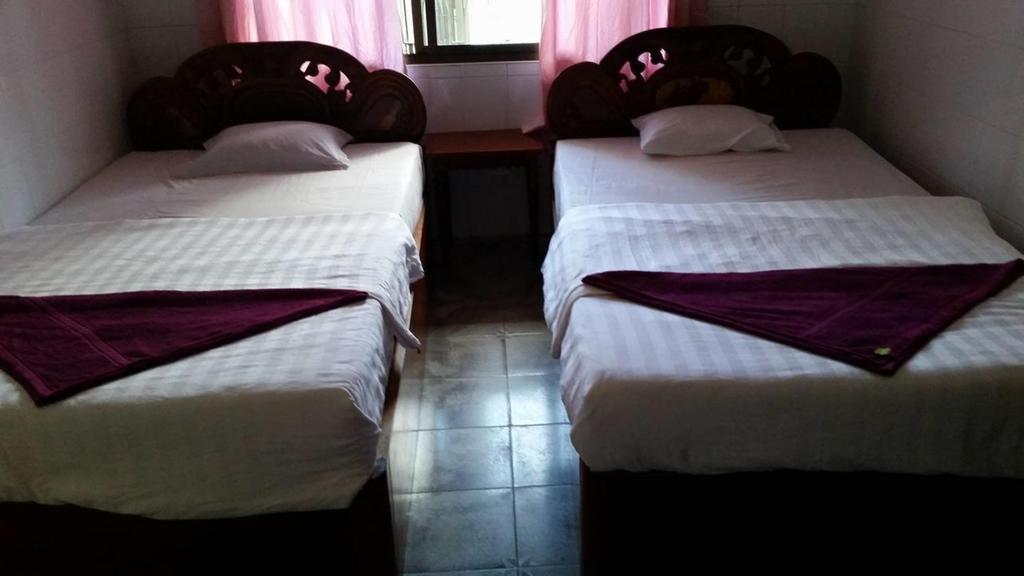 Chhaya Guest House Battambang Exterior photo